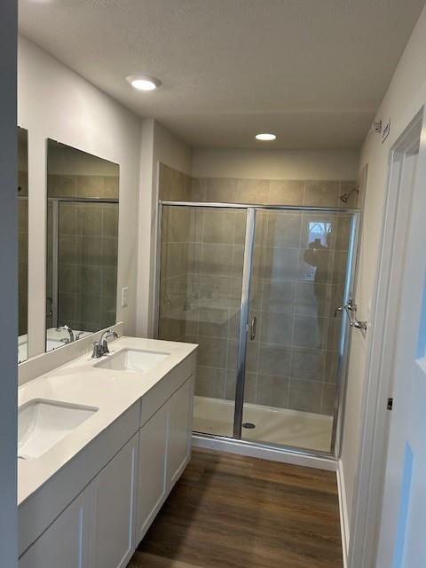 162 River Rdg Drive Coraopolis, PA 15108 - Photo 11 of 17 a spacious bathroom with a shower a sink and a mirror