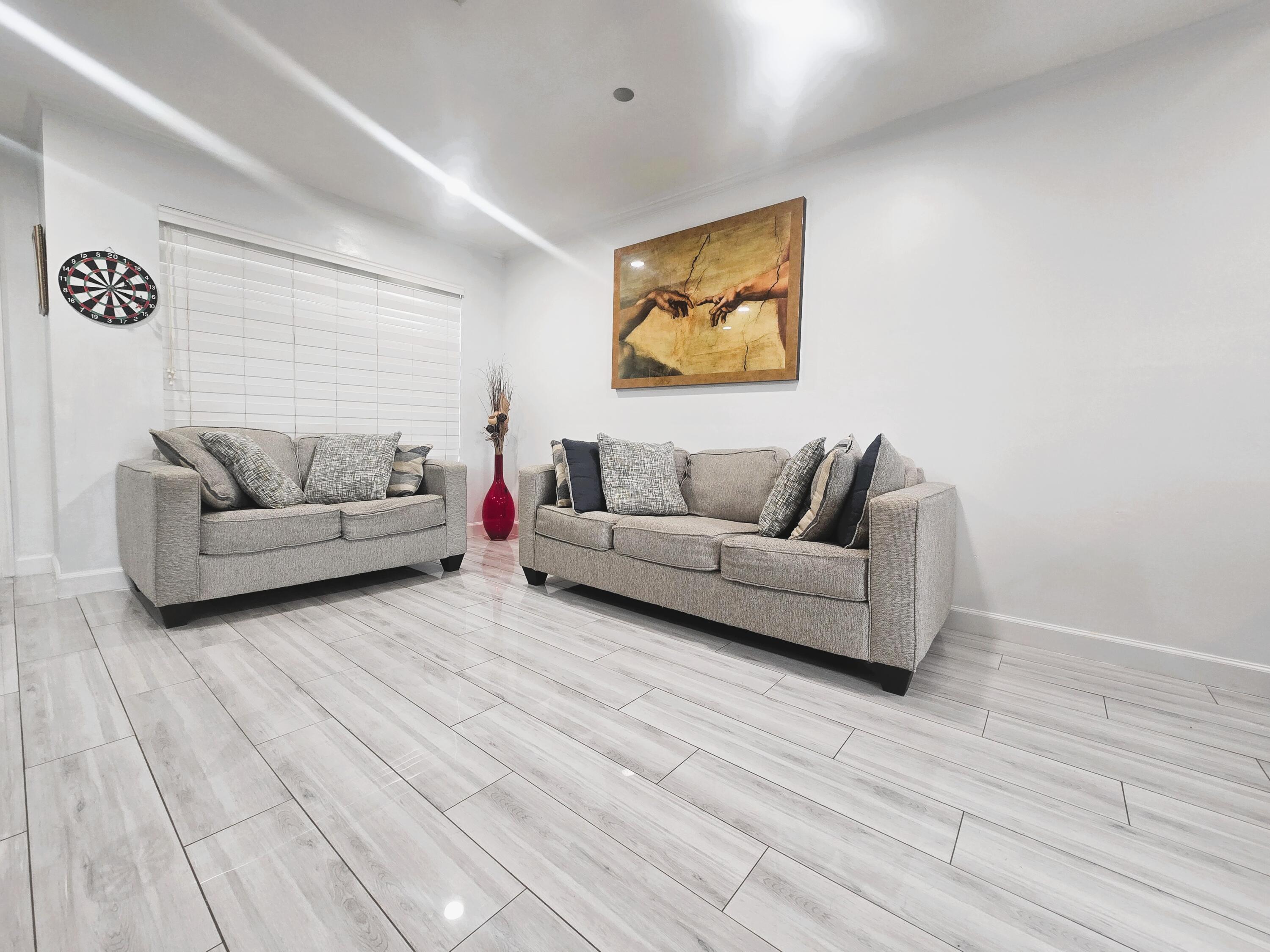 5885 Northpointe Lane Boynton Beach, FL 33437 - Photo 3 of 51 Livingroom