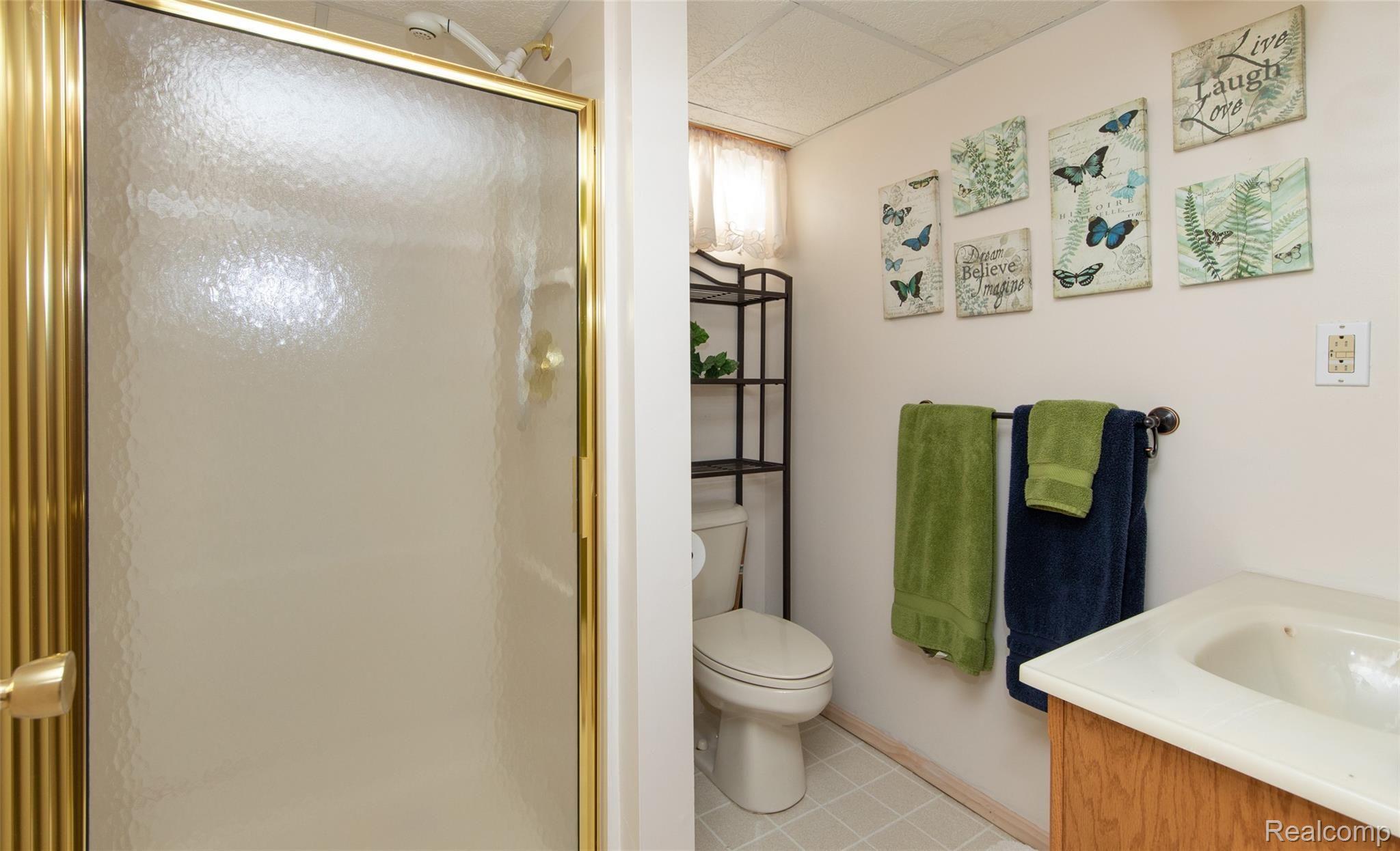 8117 Reese Road Clarkston, MI 48348 - Photo 39 of 41 Second full bath located in the basement.