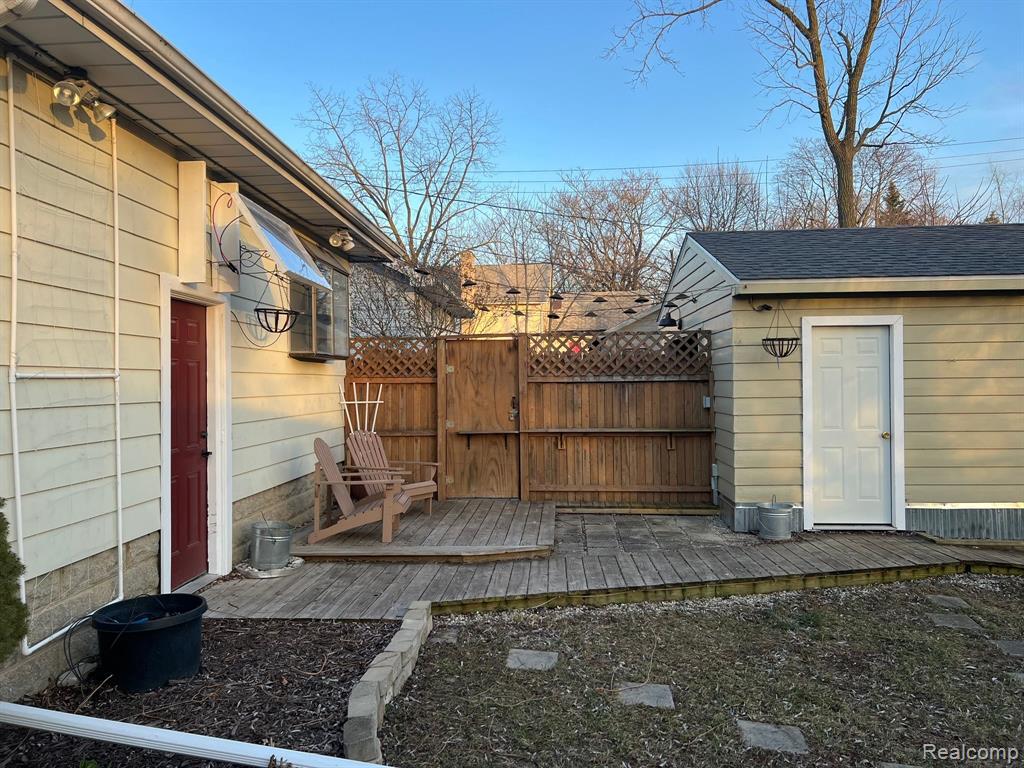 2609 Flushing Road Flint, MI 48504 - Photo 30 of 40 Gallery Image 30