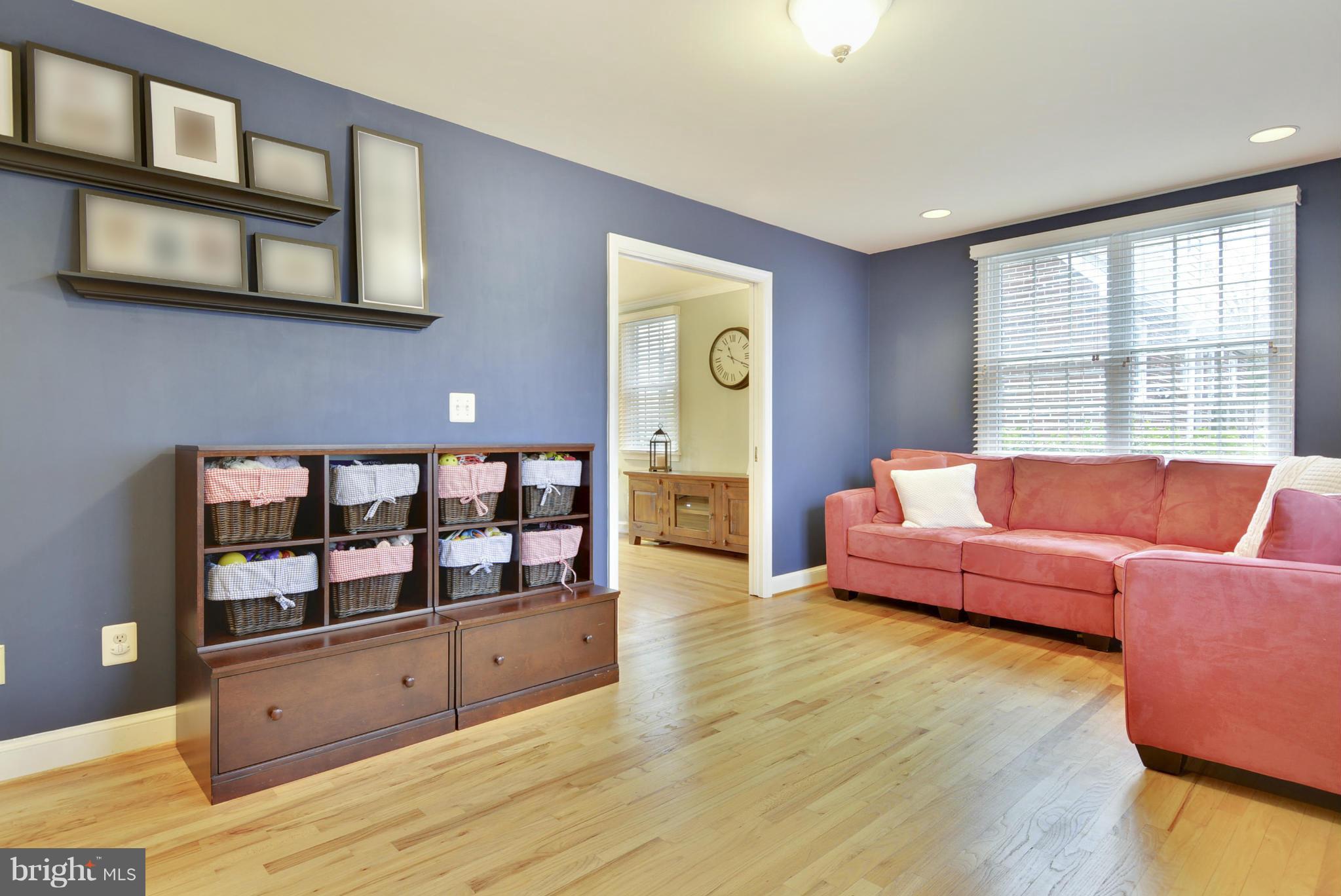 10204 Cherry Tree Lane Silver Spring, MD 20901 - Photo 12 of 29 Interior (General)