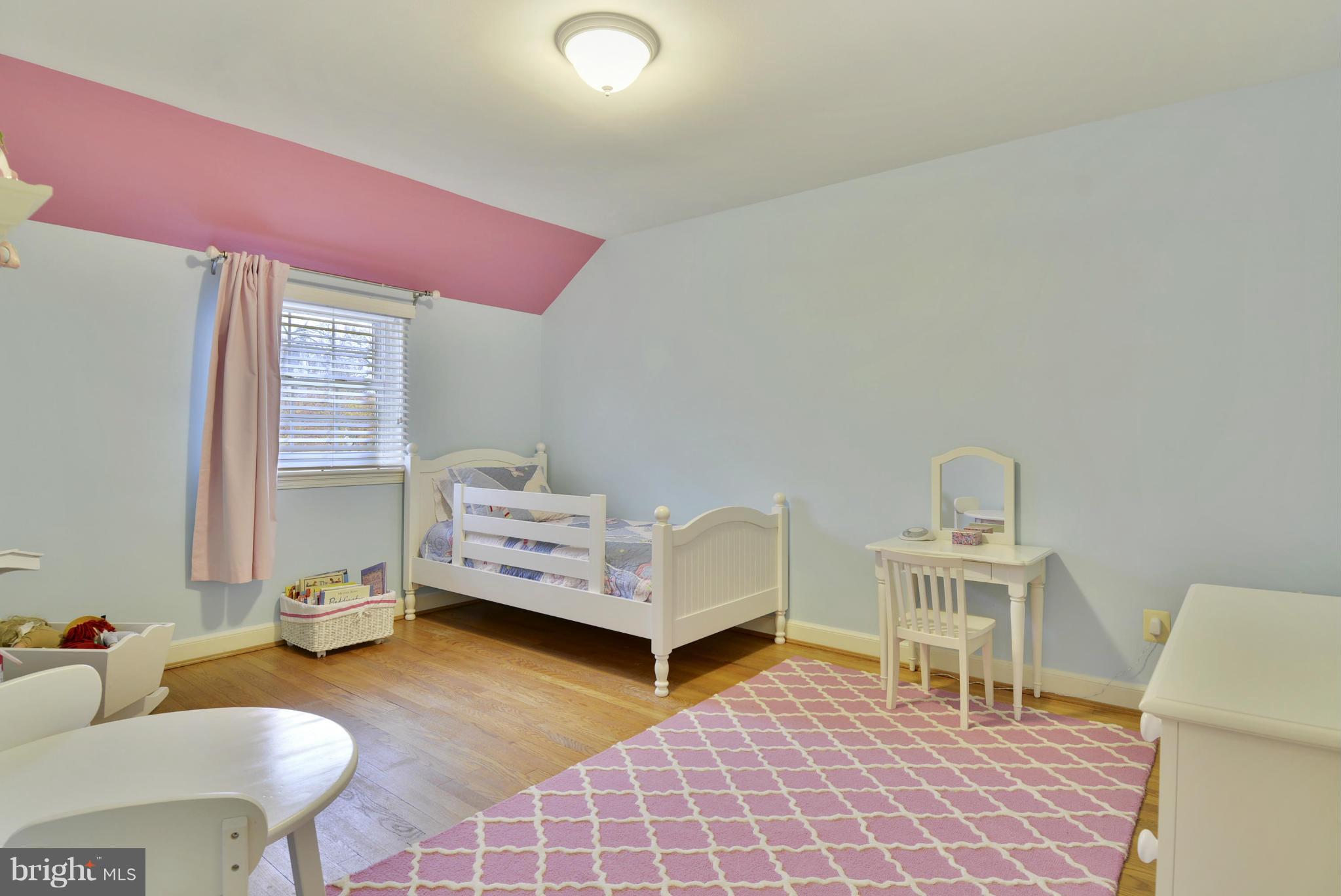 10204 Cherry Tree Lane Silver Spring, MD 20901 - Photo 15 of 29 Bedroom
