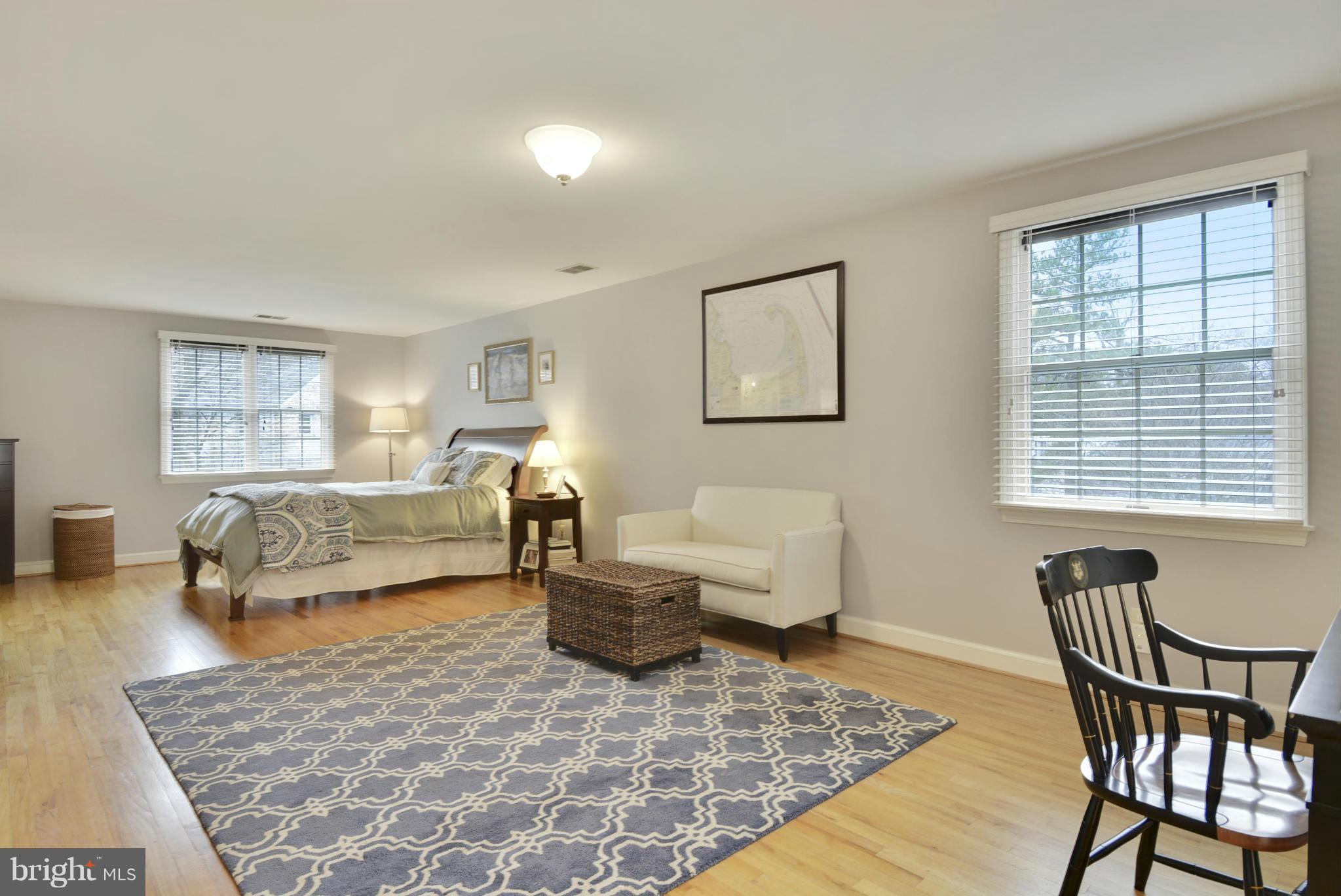 10204 Cherry Tree Lane Silver Spring, MD 20901 - Photo 18 of 29 Bedroom (Master)