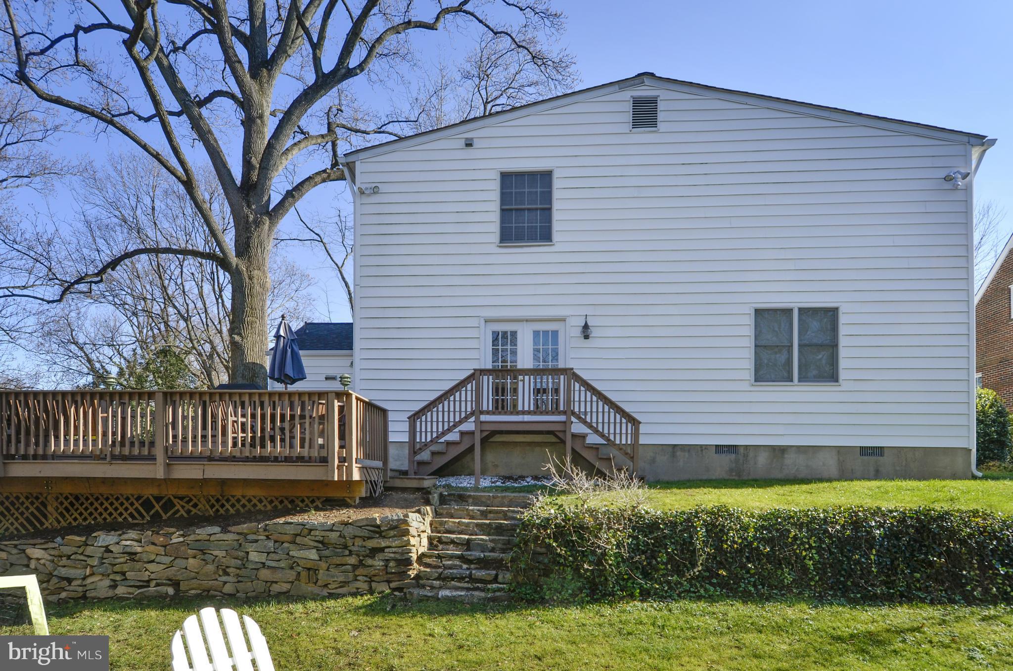 10204 Cherry Tree Lane Silver Spring, MD 20901 - Photo 27 of 29 Exterior (Rear)