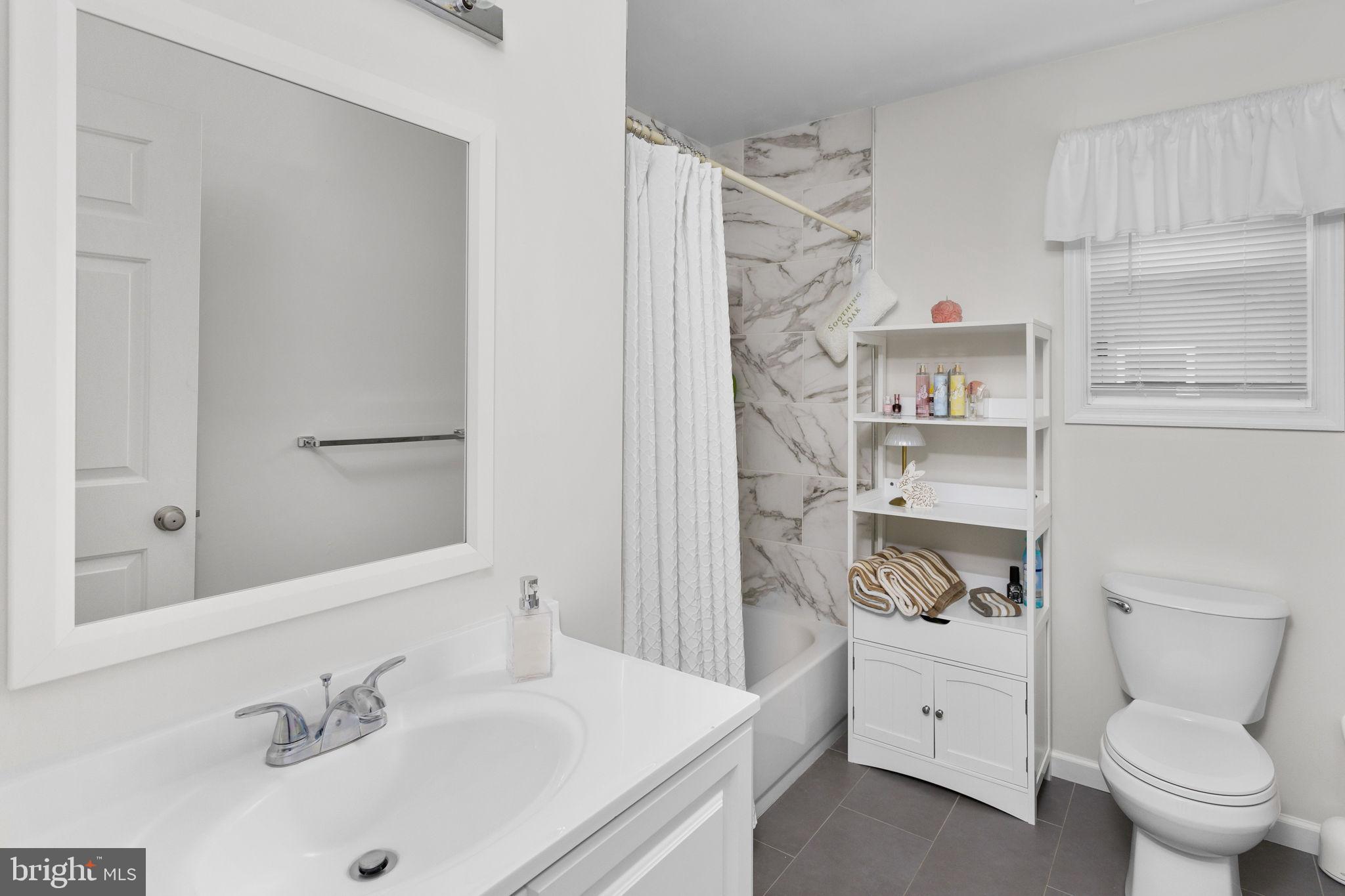 29 Fireside Circle Columbus, NJ 08022 - Photo 14 of 19