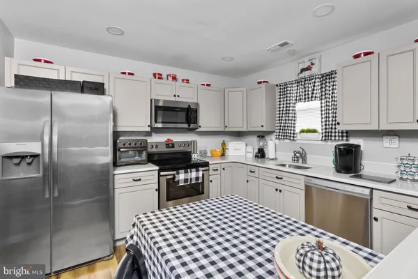 $2,900 | 29 Fireside Circle, Columbus, NJ 08022