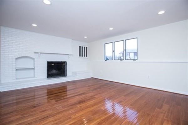 14 Jennifer Road Wakefield, MA 01880 - Photo 11 of 15 Gallery Image 11