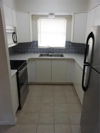 $159,000 | 138 36th Avenue North, Unit 206W, St. Petersburg, FL 33704