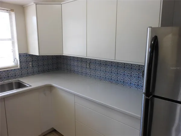 $159,000 | 138 36th Avenue North, Unit 206W, St. Petersburg, FL 33704