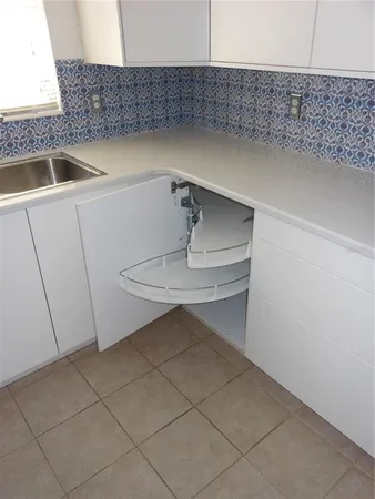 $159,000 | 138 36th Avenue North, Unit 206W, St. Petersburg, FL 33704