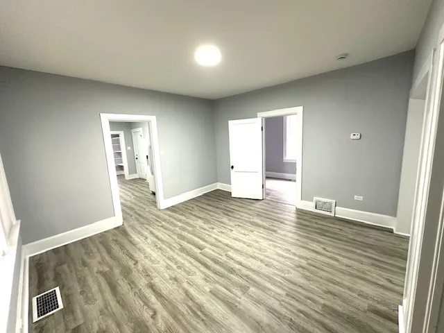 $2,800 | 225 East 138th Street, Dolton, IL 60419