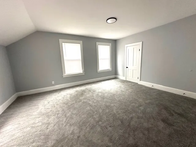 $2,800 | 225 East 138th Street, Dolton, IL 60419