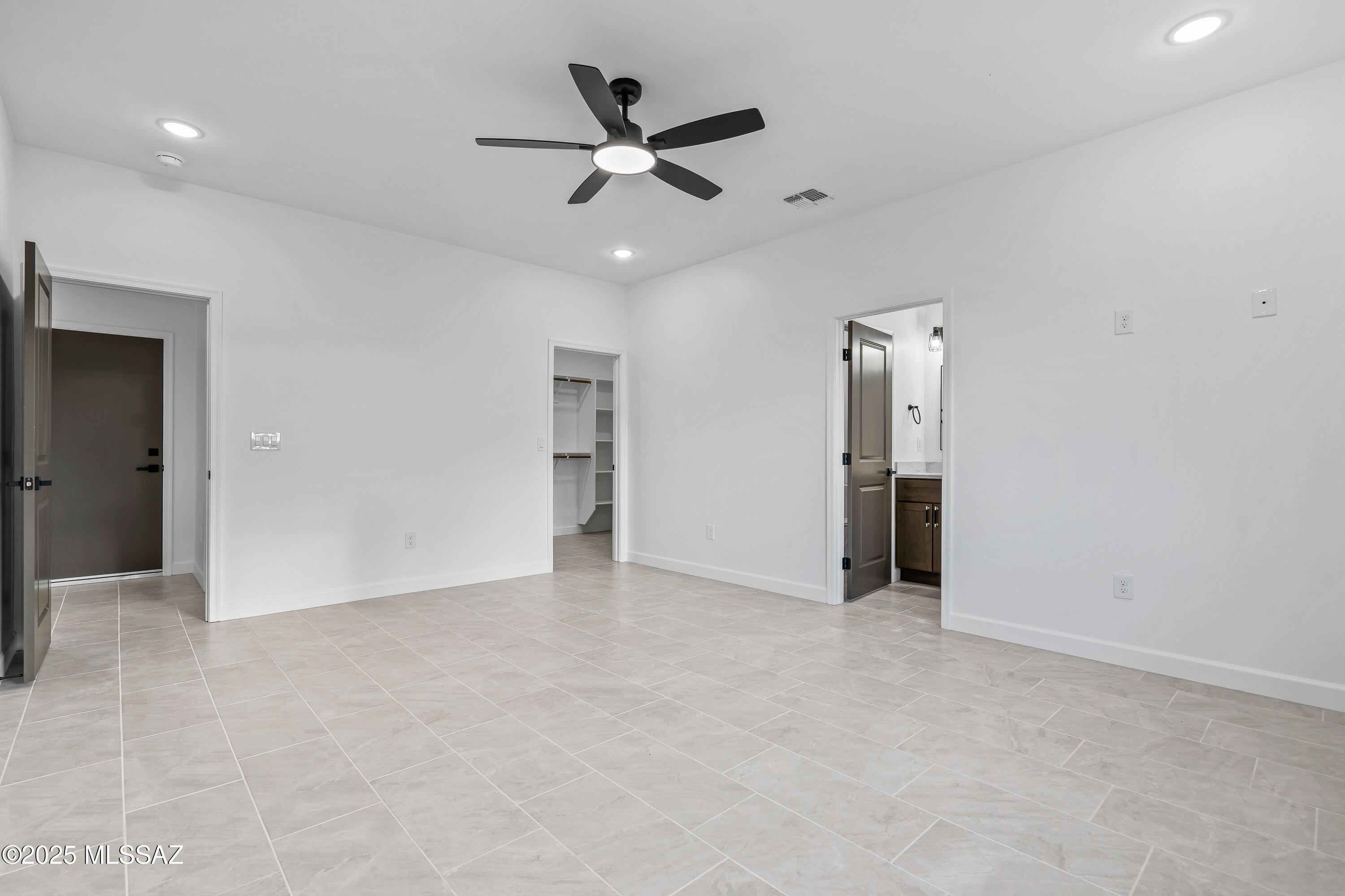 39 Acuario Court Rio Rico, AZ 85648 - Photo 16 of 29