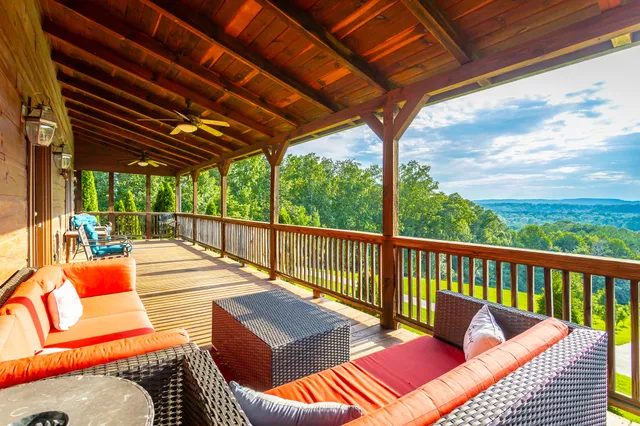 $1,250,000 | 492 Nellie Head Road, Tunnel Hill, GA 30755