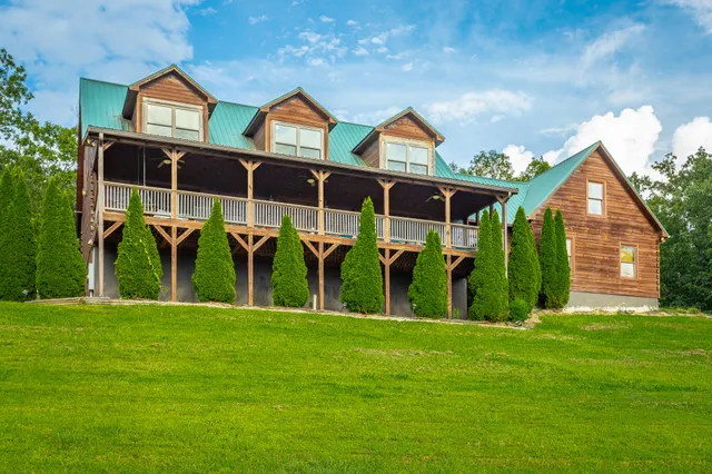 $1,250,000 | 492 Nellie Head Road, Tunnel Hill, GA 30755