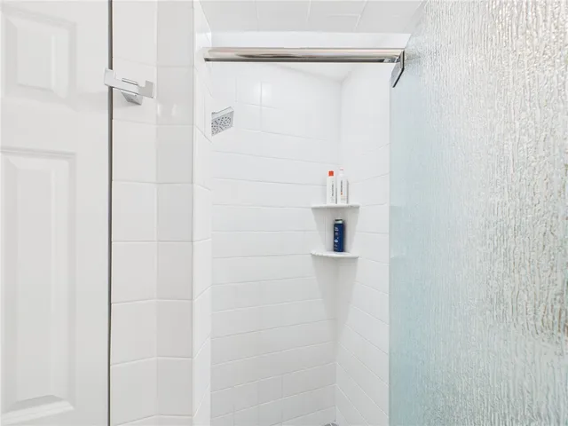 $5,000 | 859 20th Street, Vero Beach, FL 32960