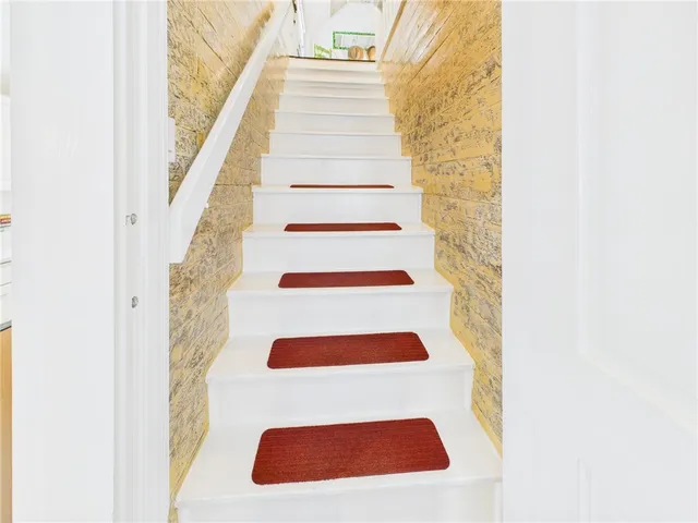 $5,000 | 859 20th Street, Vero Beach, FL 32960