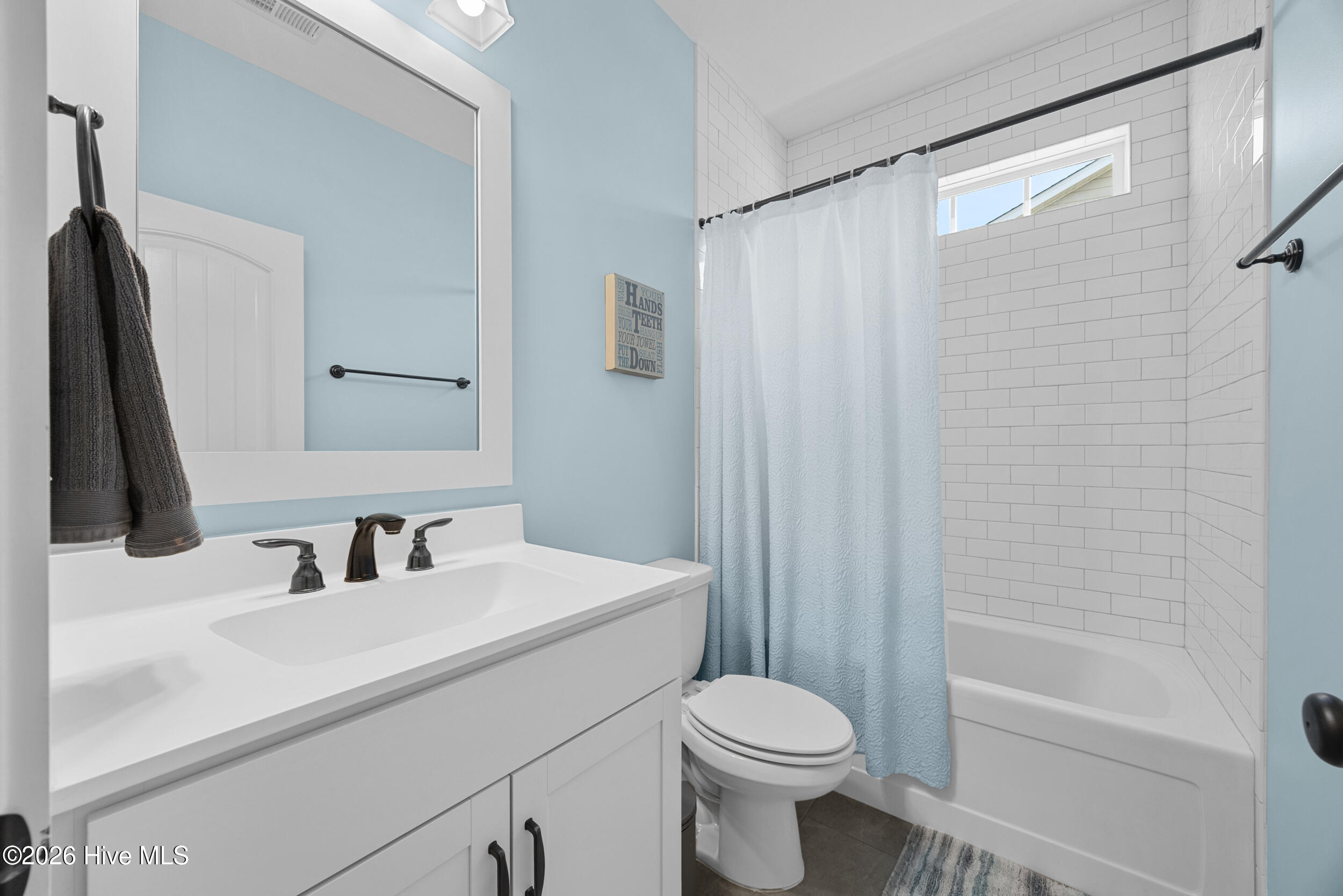 375 Canter Crest Road Hampstead, NC 28443 - Photo 28 of 67 16_bathroom