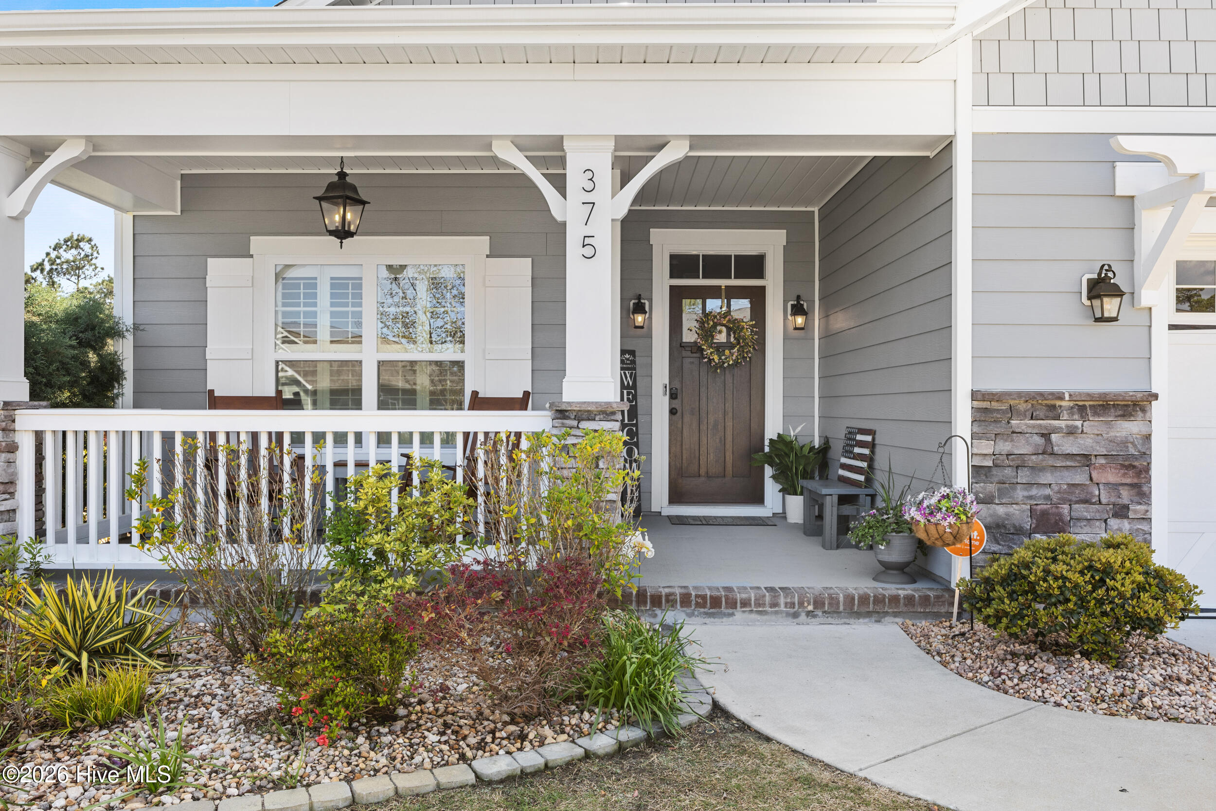 375 Canter Crest Road Hampstead, NC 28443 - Photo 62 of 67 4_front entryway