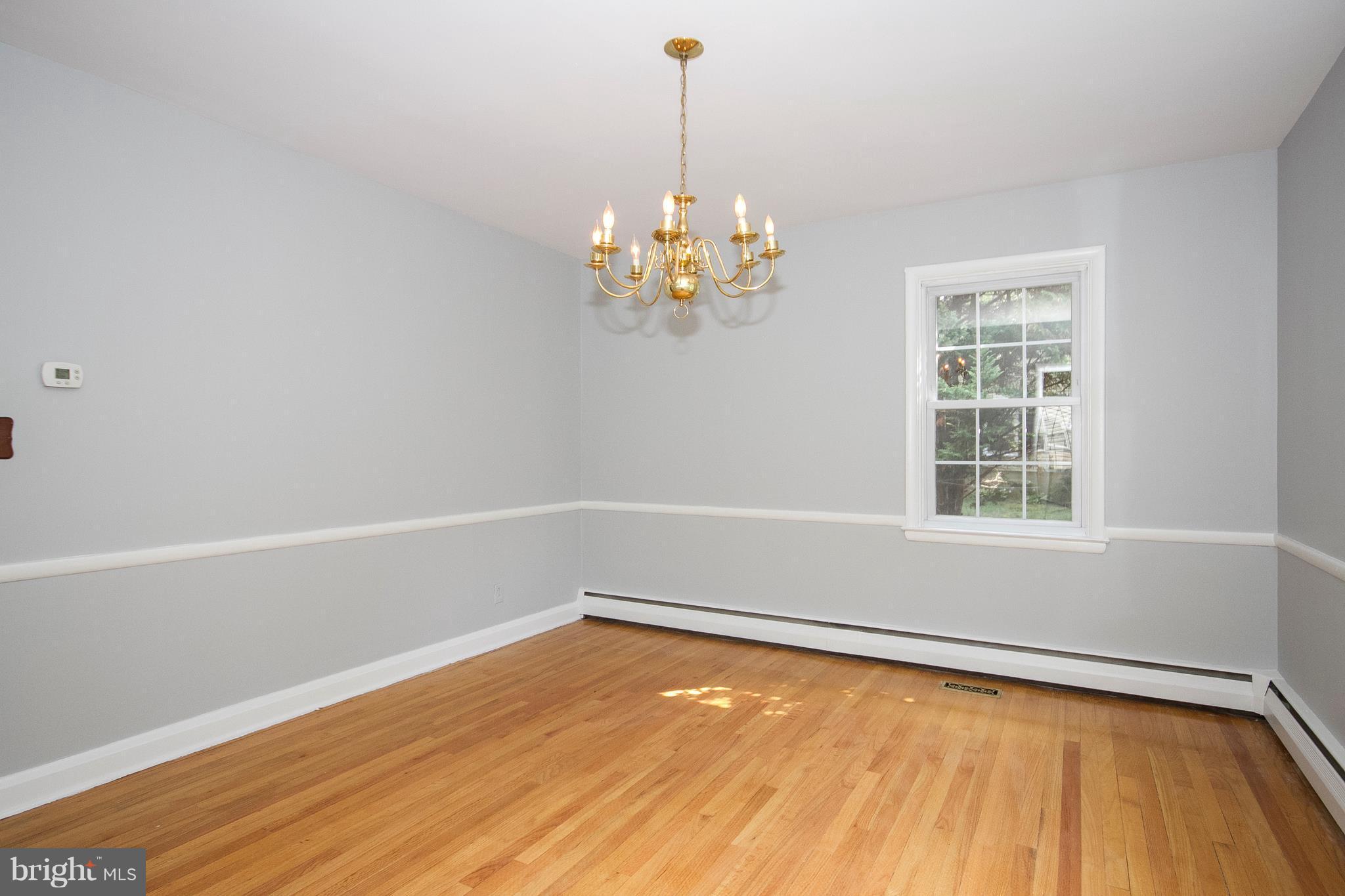 1628 Alston Road Baltimore, MD 21204 - Photo 5 of 25 Dining Room