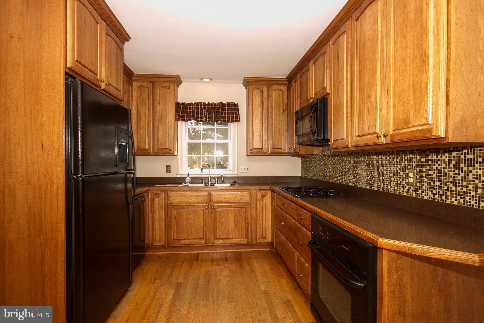 1628 Alston Road Baltimore, MD 21204 - Photo 7 of 25 Kitchen