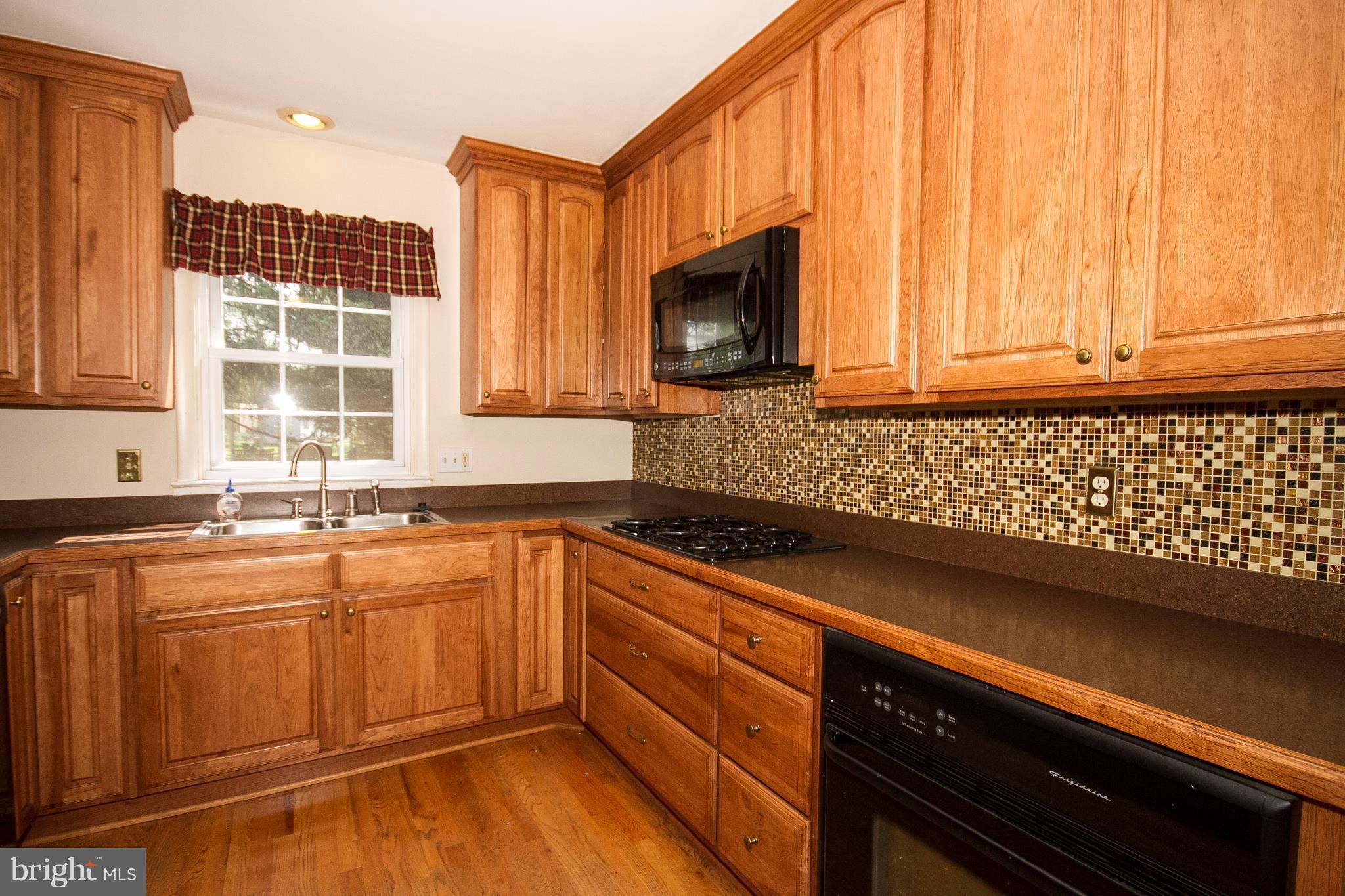 1628 Alston Road Baltimore, MD 21204 - Photo 8 of 25 Kitchen