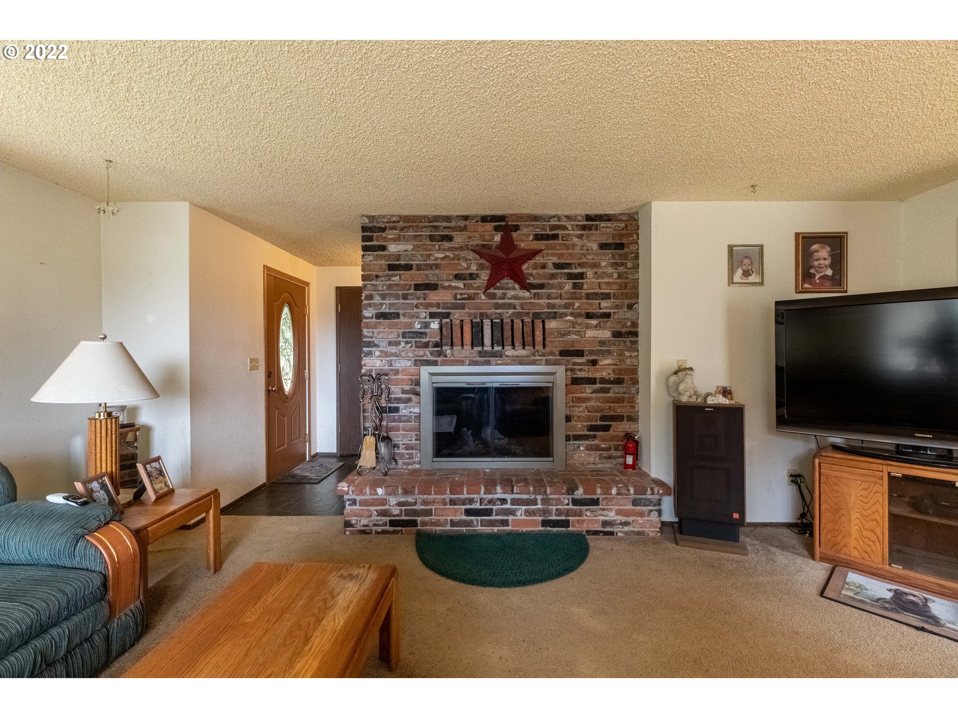 68493 Ridge Road North Bend, OR 97459 - Photo 17 of 31 Gallery Image 17