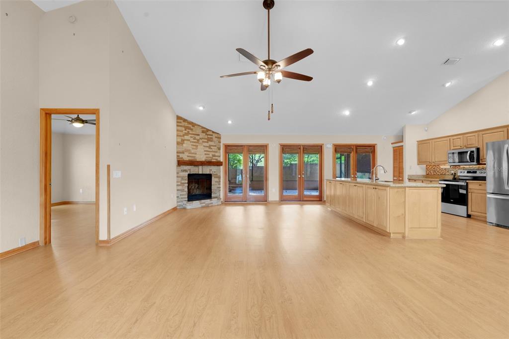 1207 Overlook Road Eustis, FL 32726 - Photo 5 of 44