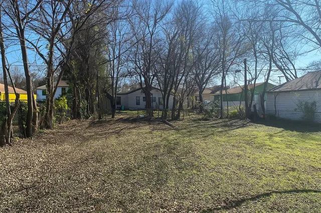 a backyard of a house
