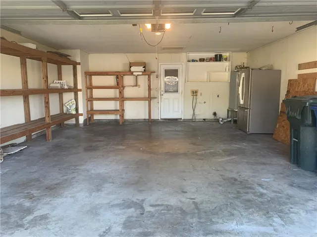 $2,450 | 1305 Harbor Lights Drive, Corpus Christi, TX 78412