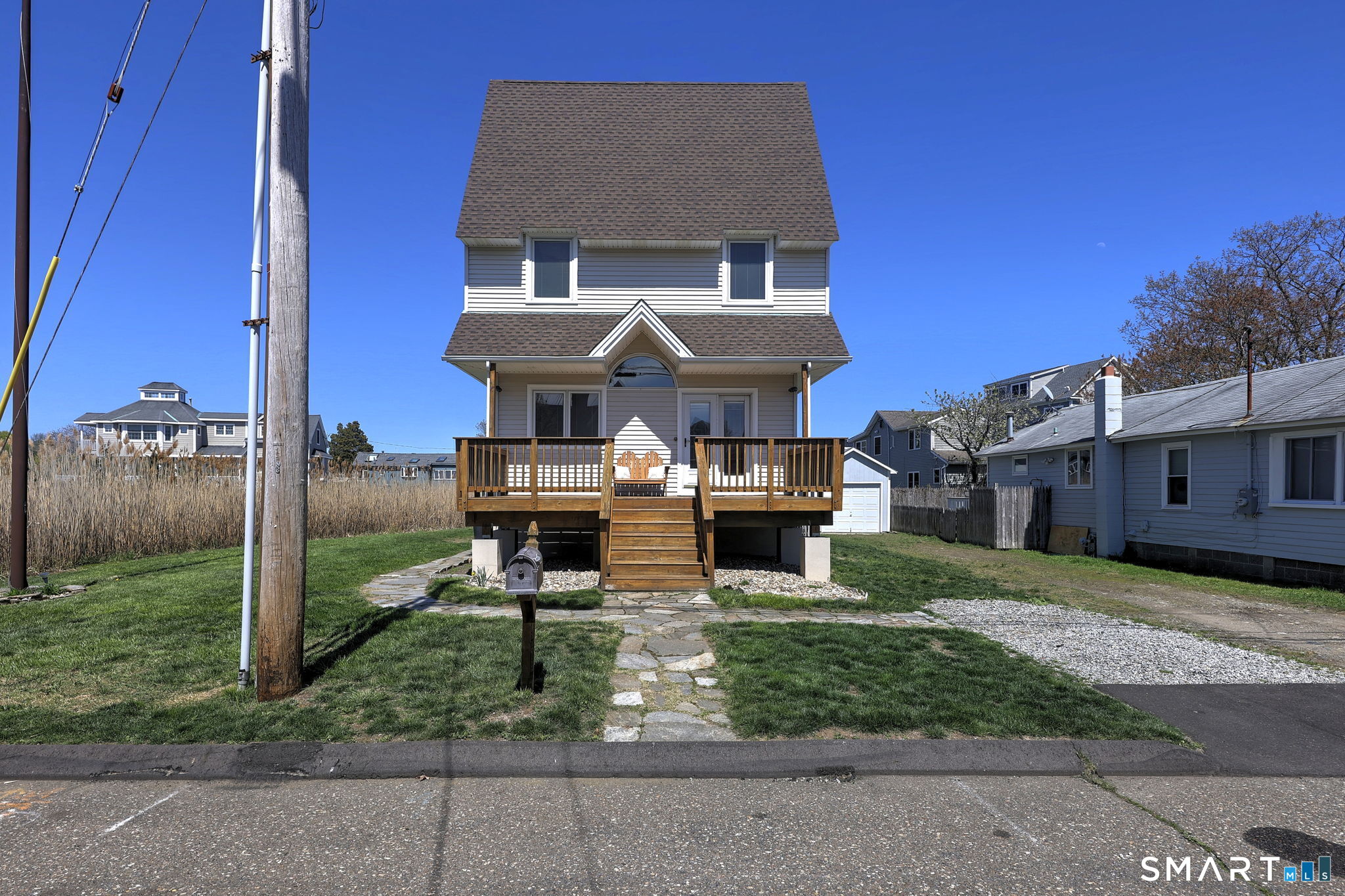 19 Sand Street Milford, CT 06460 - Photo 5 of 40