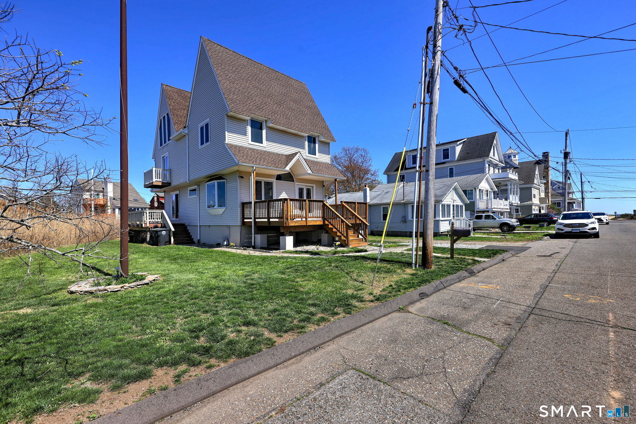 19 Sand Street Milford, CT 06460 - Photo 7 of 40