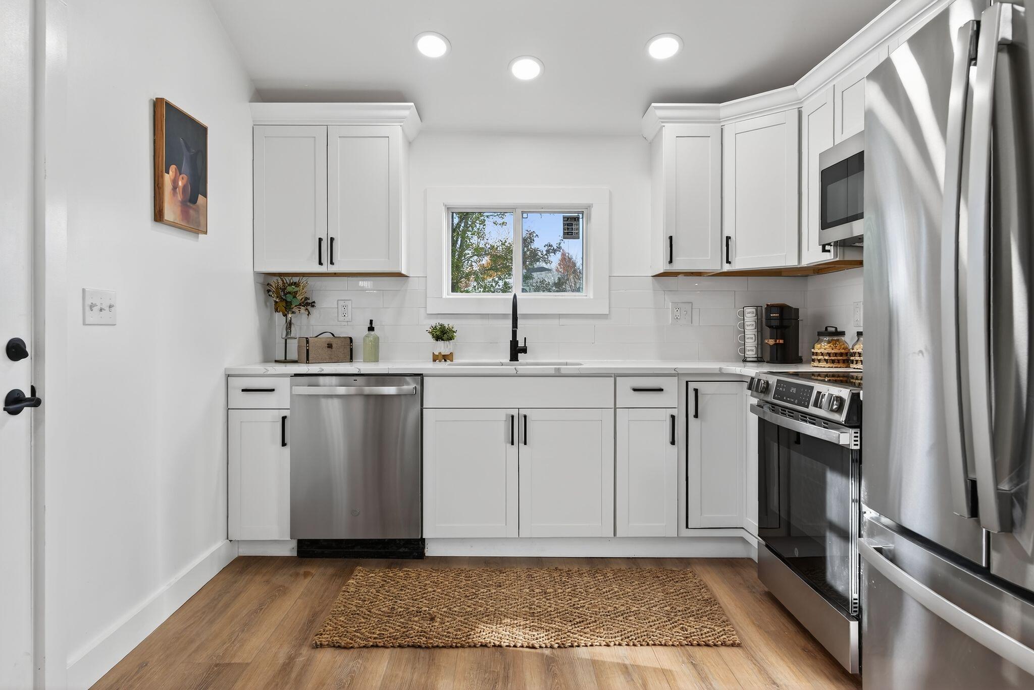 22 James Street Saco, ME 04072 - Photo 8 of 34 Kitchen