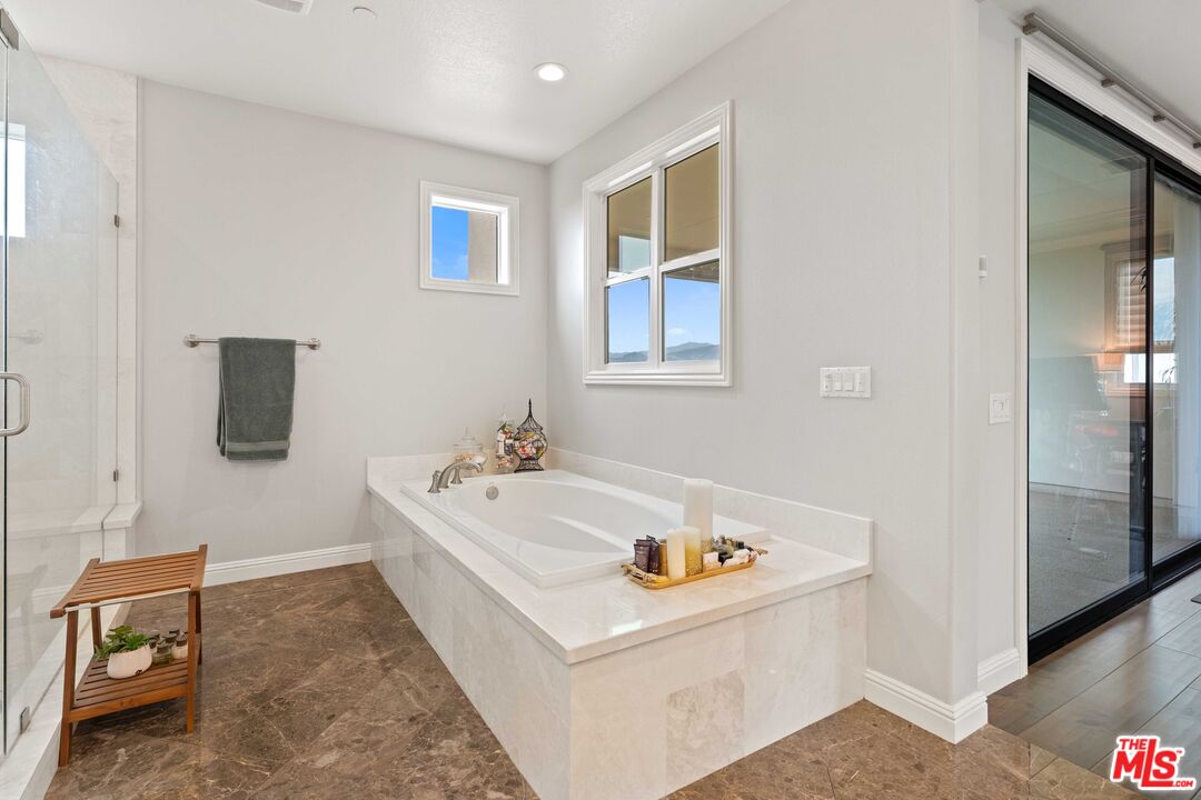 11925 North Ricasoli Way Porter Ranch, CA 91326 - Photo 27 of 57