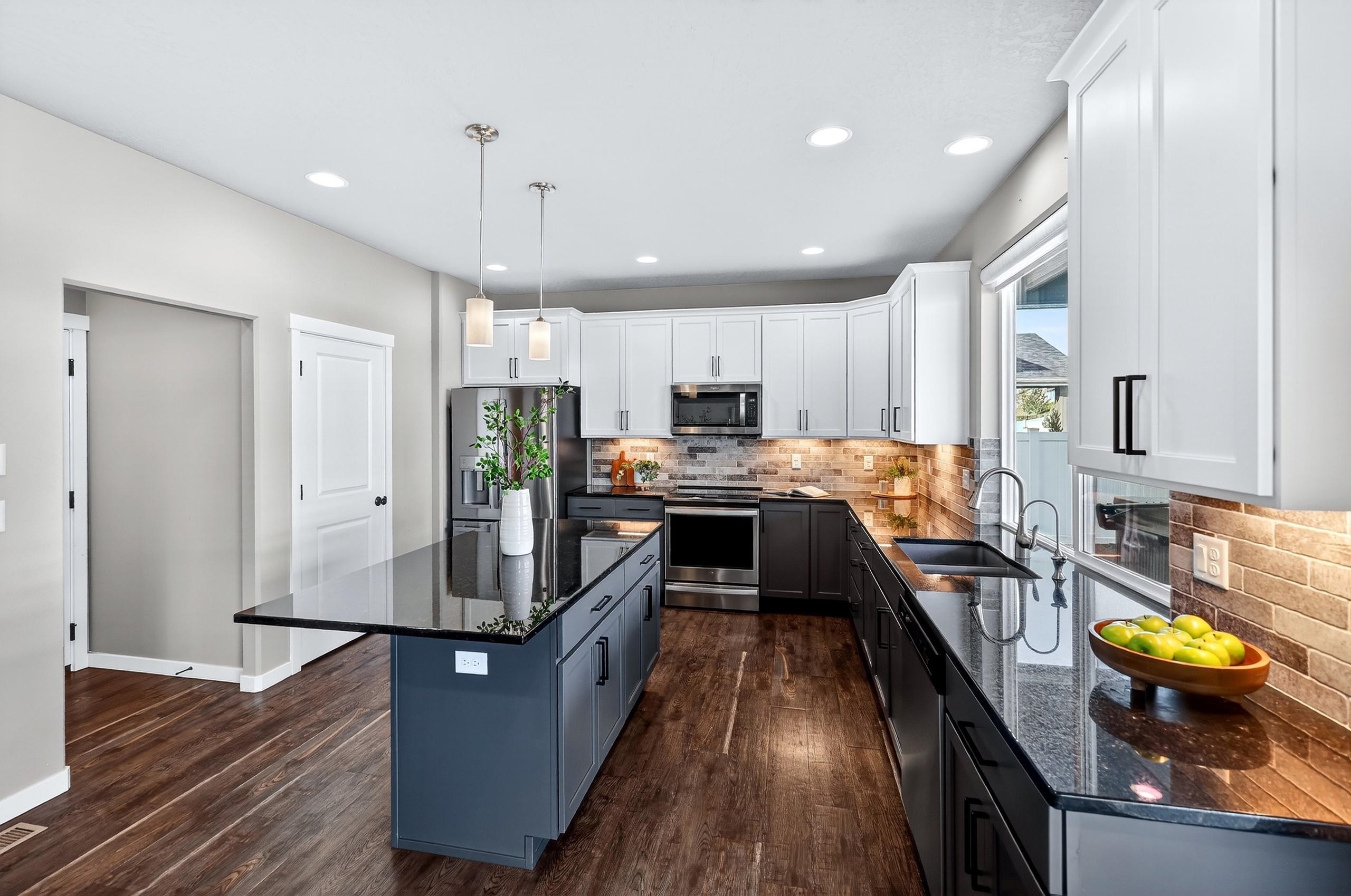 24685 East Blue Ridge Avenue Liberty Lake, WA 99019 - Photo 8 of 41