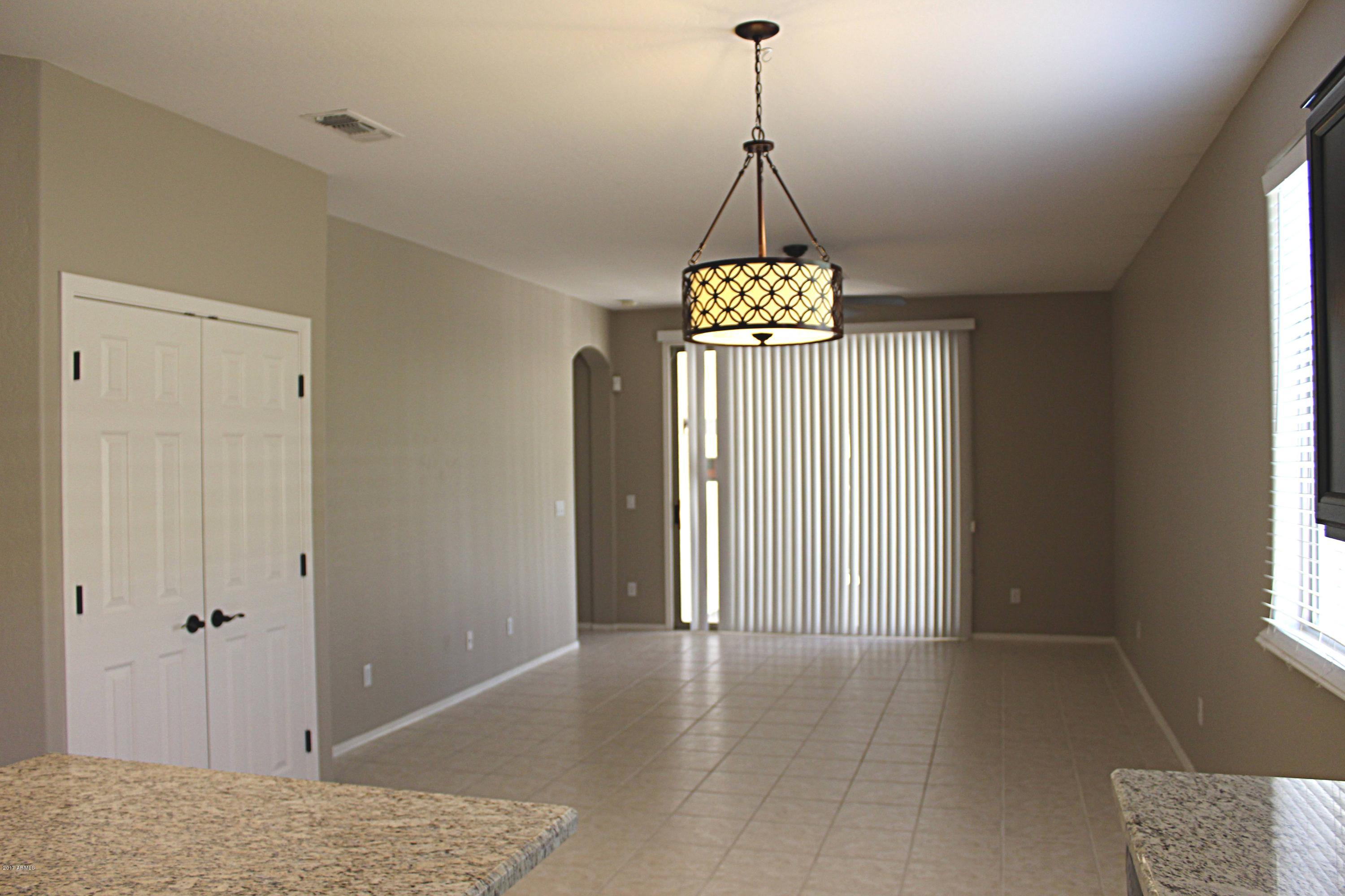 2712 East Fremont Road Phoenix, AZ 85042 - Photo 14 of 28 IMG_0045