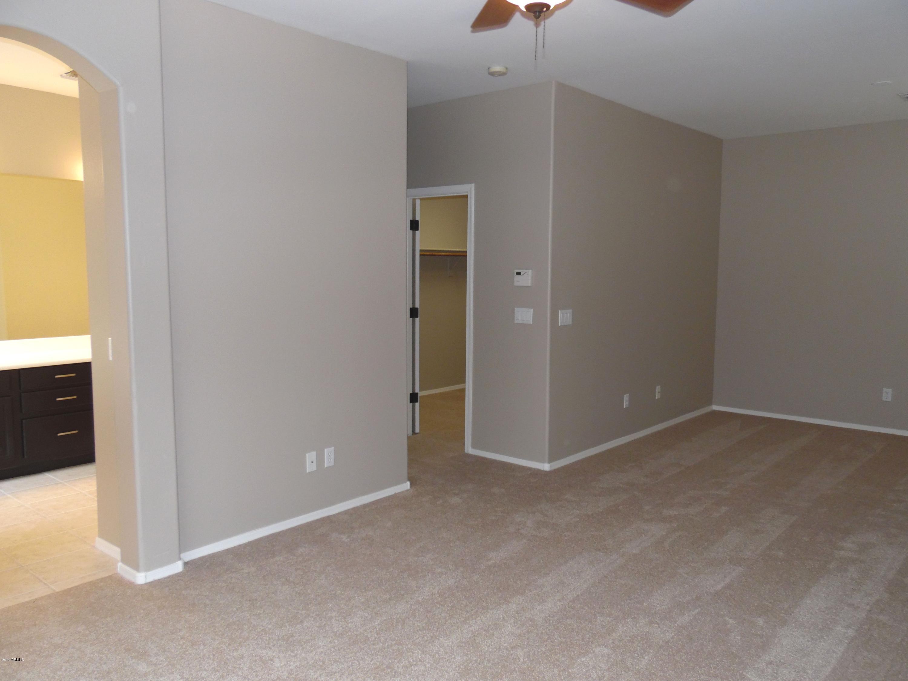 2712 East Fremont Road Phoenix, AZ 85042 - Photo 17 of 28 SAM_2155