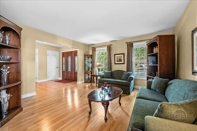 $899,000 | 1432 Calcutta Lane, Naperville, IL 60563