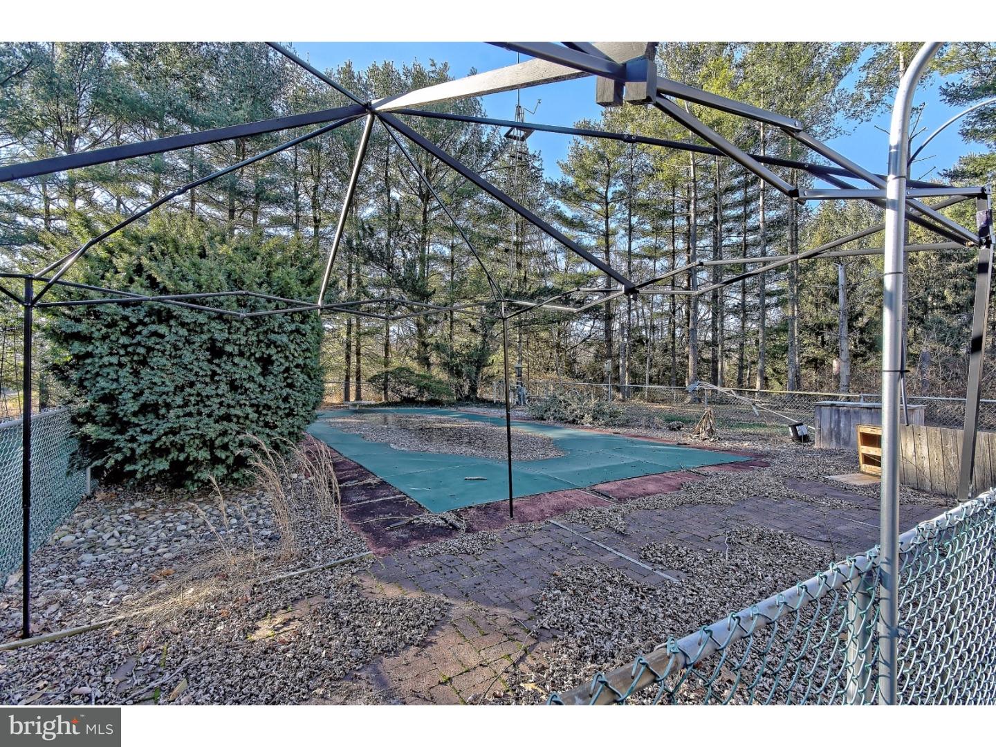 117 Locust Avenue Milmay, NJ 08340 - Photo 20 of 25 Pool