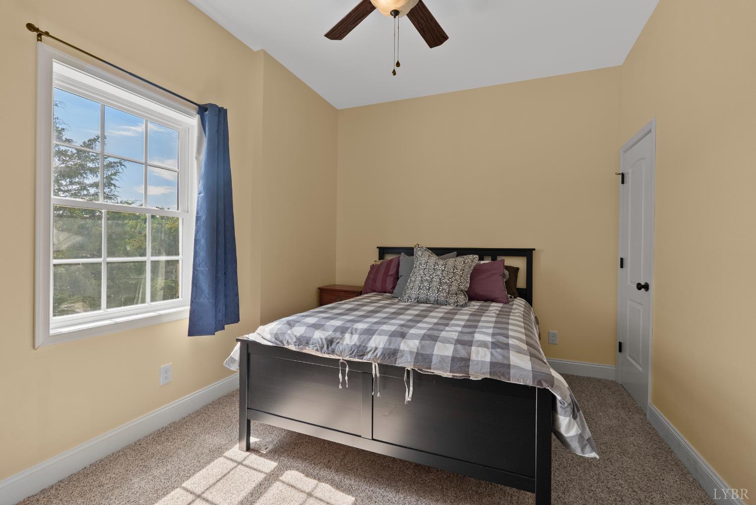 106 Nettie Court Lynchburg, VA 24502 - Photo 34 of 55 a bedroom with a bed and window