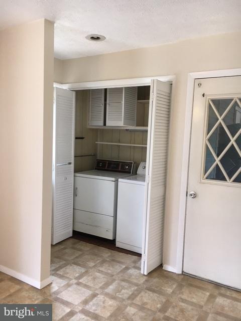 1217 Continental Road York, PA 17404 - Photo 6 of 15