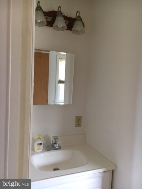 1217 Continental Road York, PA 17404 - Photo 10 of 15