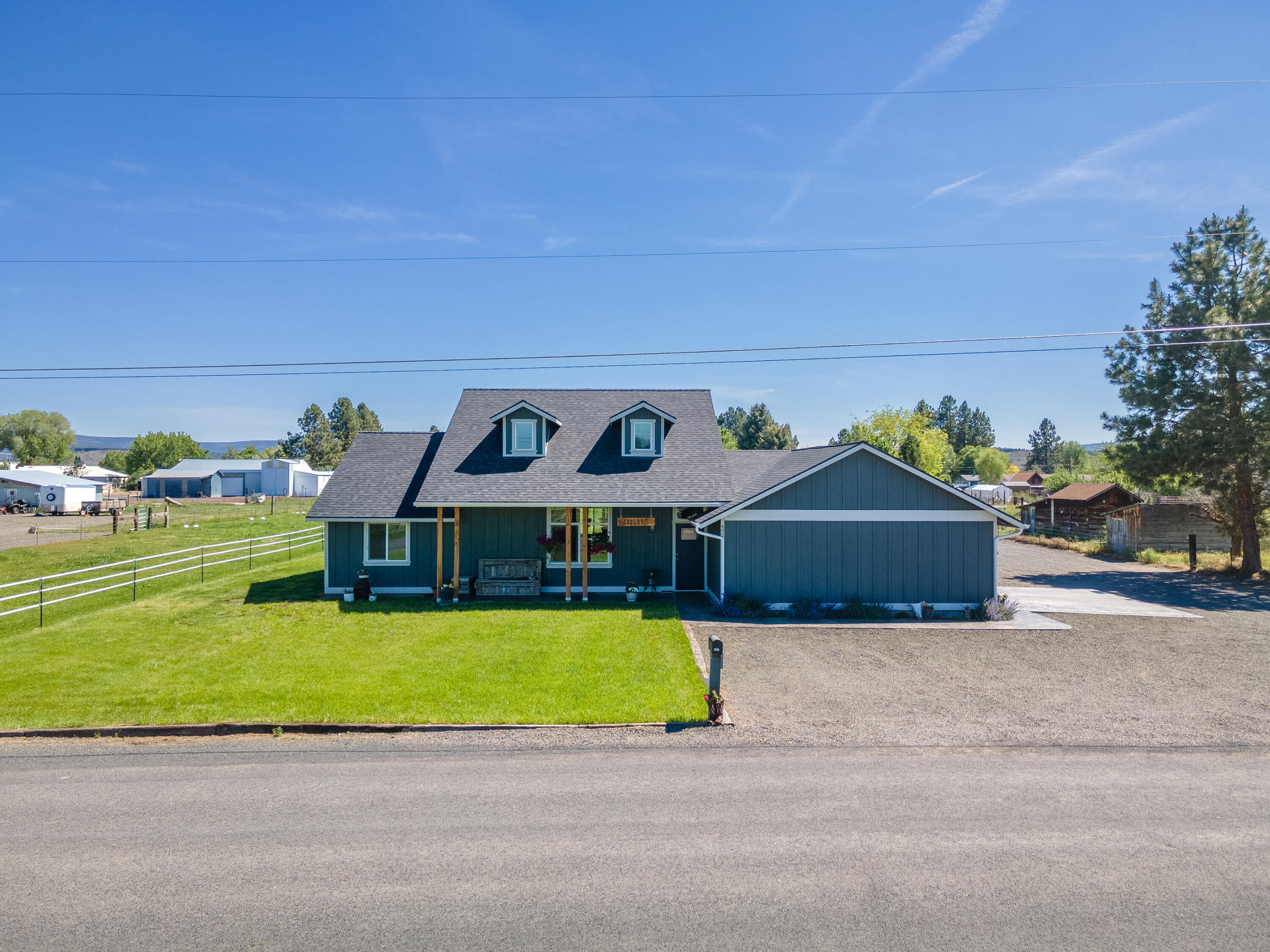 402 Apollo Road Prineville, OR 97754 - Photo 40 of 67 402NWApollo-Drone-2