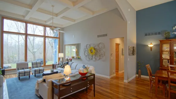 $600,000 | 4033 Schmuhl Road, Benton Harbor, MI 49022