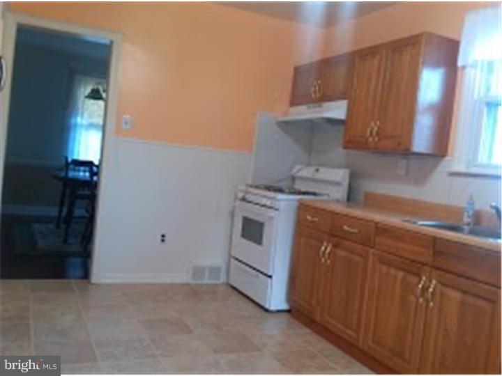 113 Rockland Road Havertown, PA 19083 - Photo 9 of 18