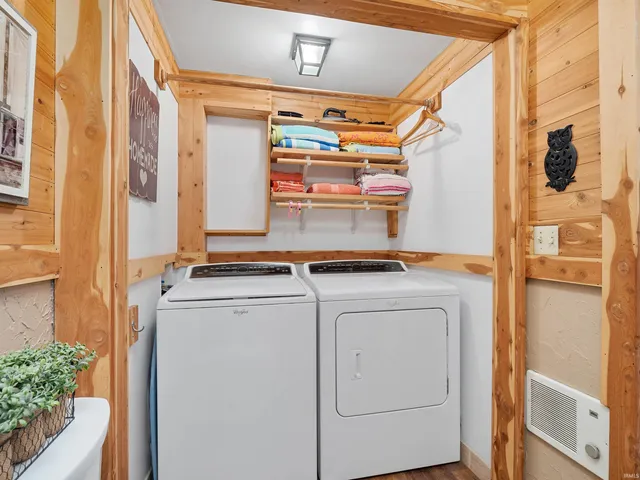 $1,490,000 | 6001 East Island Avenue, Syracuse, IN 46567