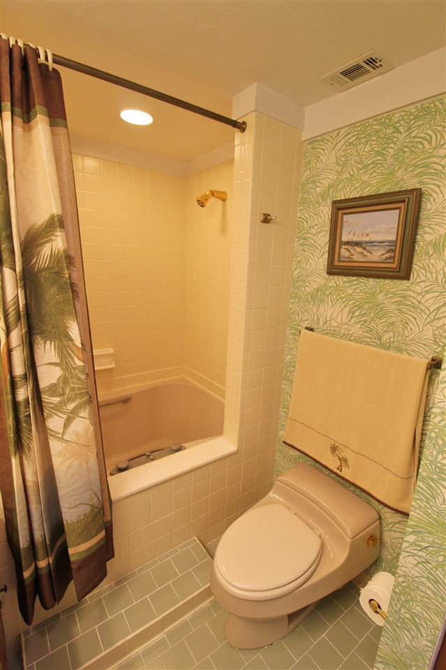 2289 Surf Road, Unit C8 Ochlockonee Bay, FL 32346 - Photo 22 of 35 Gallery Image 22