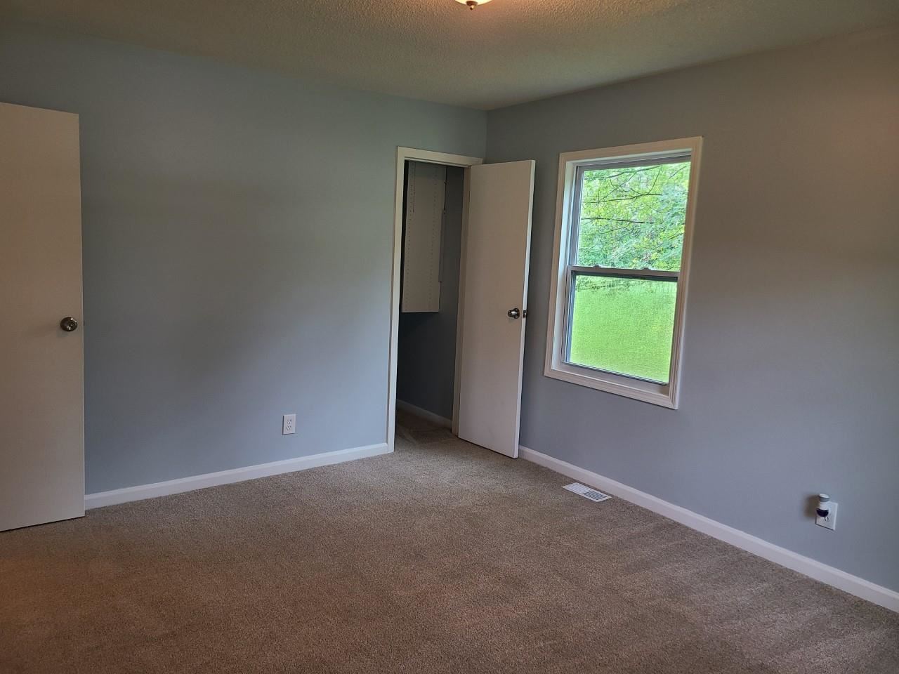 4350 North Webster Road Flushing, MI 48433 - Photo 20 of 37 50051768-19.JPG