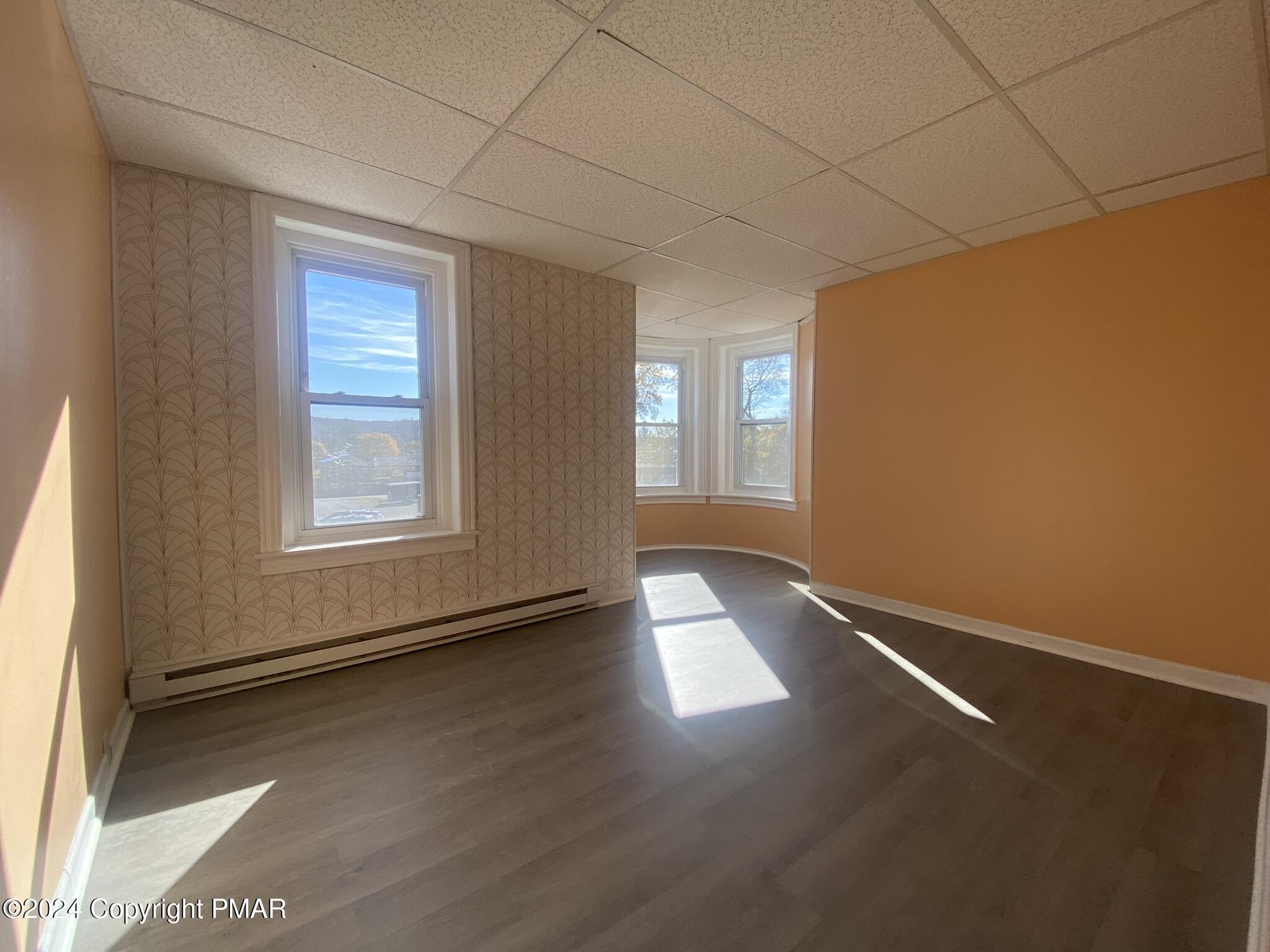 404 Mahoning Street, Unit 2 Lehighton, PA 18235 - Photo 2 of 9 IMG_3883