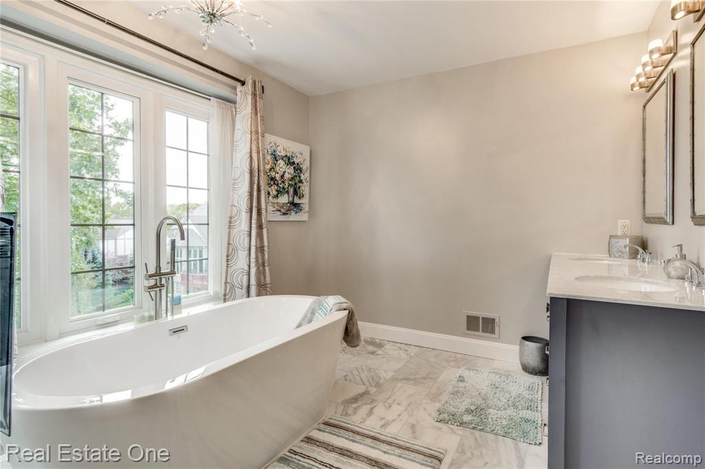 2802 Eagle Drive Rochester Hills, MI 48309 - Photo 60 of 78
